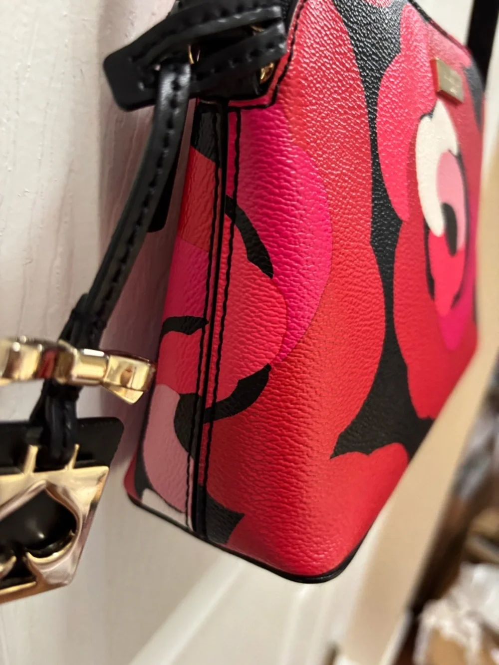 Kate Spade NY Brightwater Drive Hanna Multi Floral Black Crossbody BNOT - Picture 6 of 15